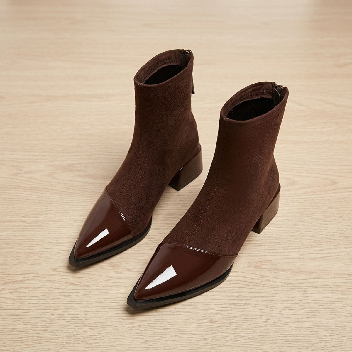 Women's Office-to-Evening Block-Heel Boots with Shiny Pointed Toe - Brown