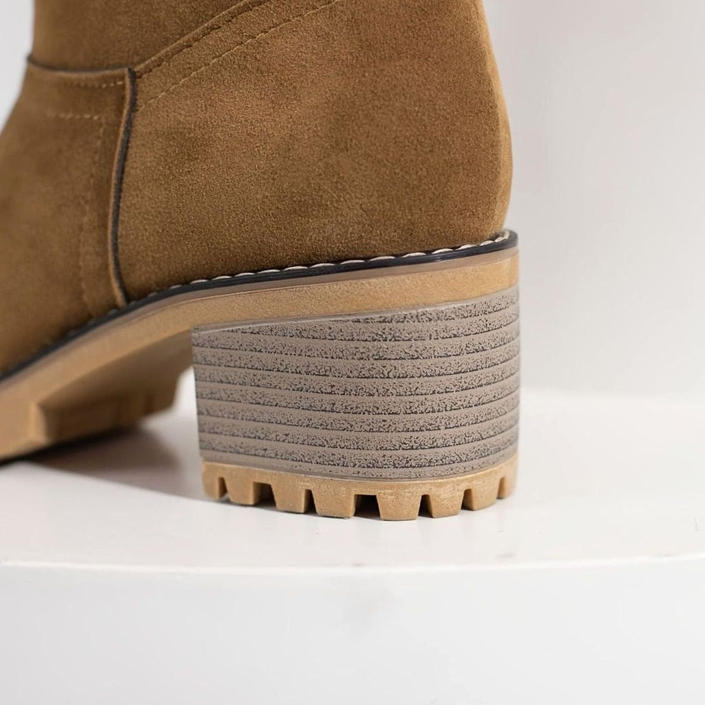 Women's Lug Sole Pull-On Boots with Fold-Over Sherpa Cuff