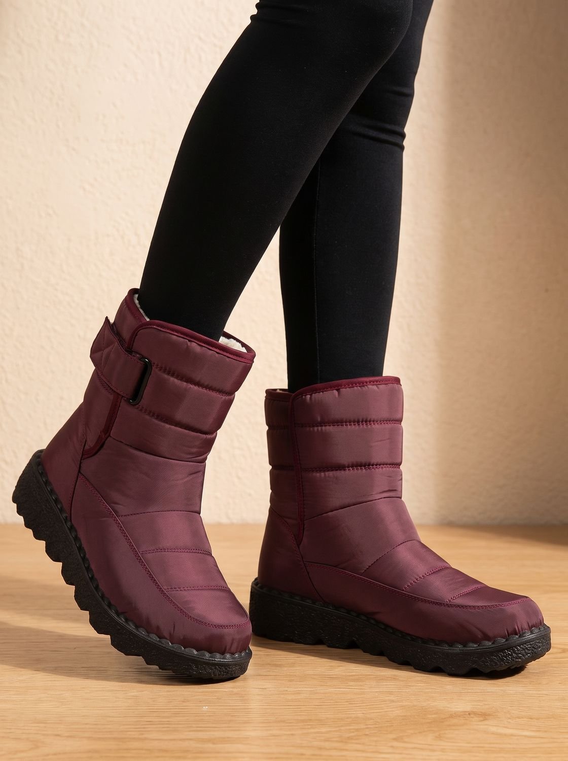 Women's Deep-Tread Nylon Winter Boots with Fleece Lining and Buckle